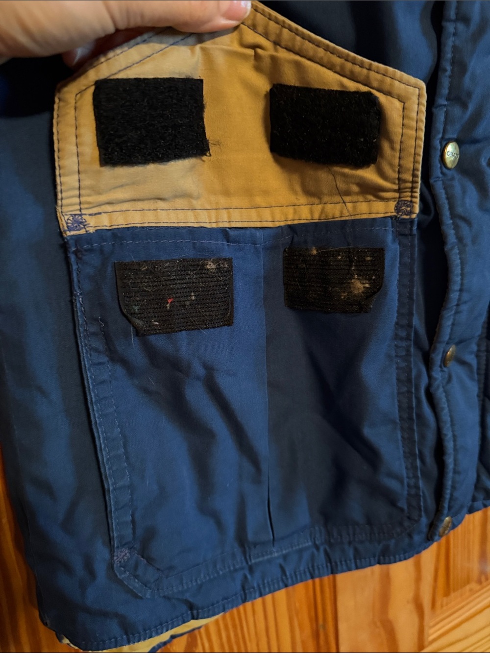 CAMP 7 Vintage Two-Tone Puffer Vest in Blue and Tan - Picture 5 of 8